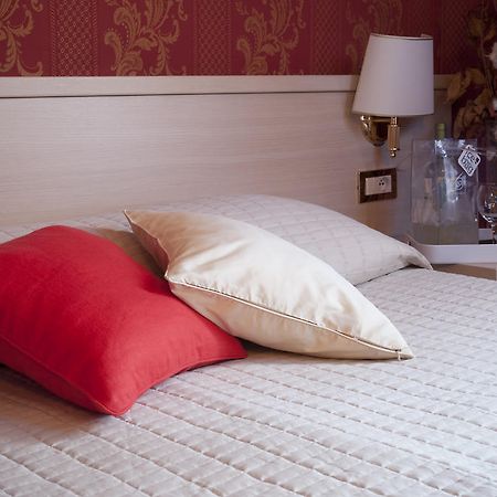 B&B Prestige Rome Bagian luar foto