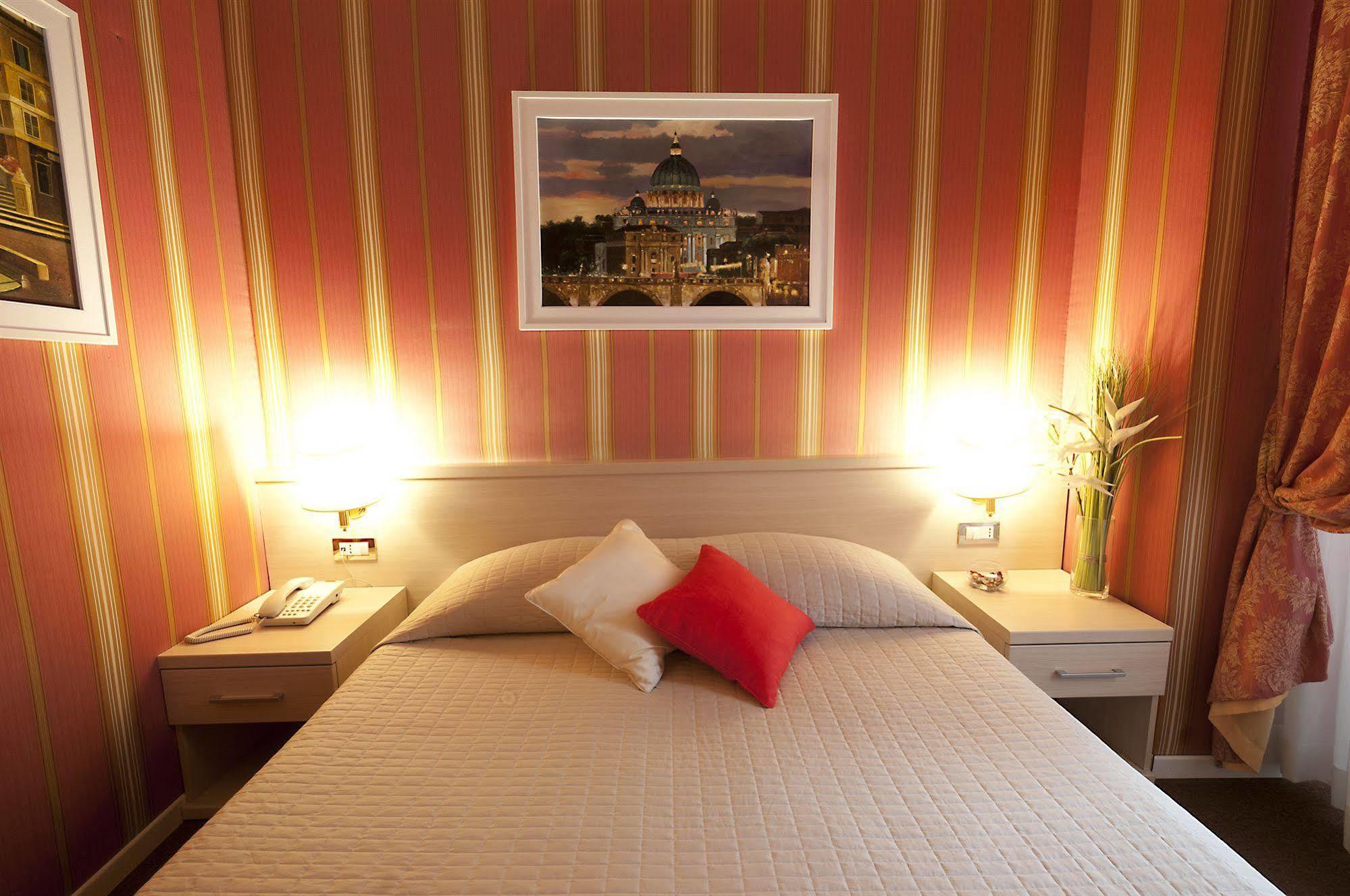 B&B Prestige Rome Bagian luar foto