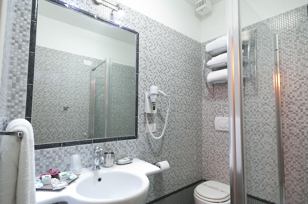 B&B Prestige Rome Bagian luar foto
